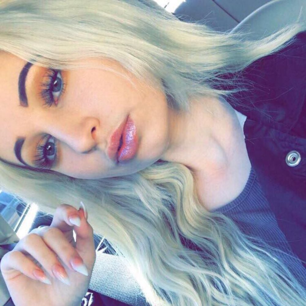 Meet your Posher, Mikayla